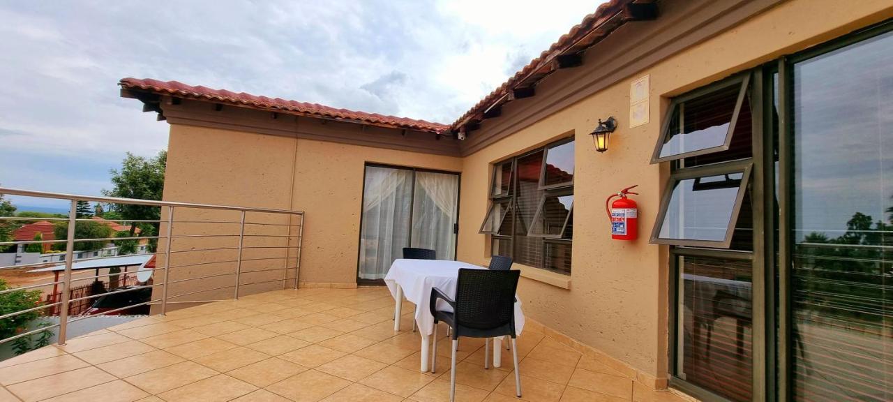 Asda Guesthouse Mogwase Exterior foto